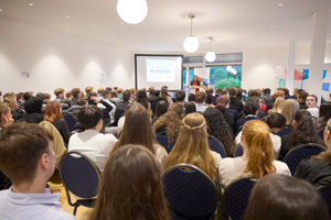 Herzlich willkommen bei der SVeN 2025 und möge das Debattieren beginnen!