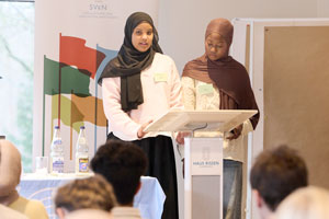 Immer wieder am Pult: China.